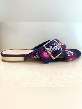kate spade New York navy embroidered buckle slide sandals Gold heels Size 7